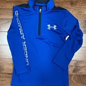 Under Armour top
